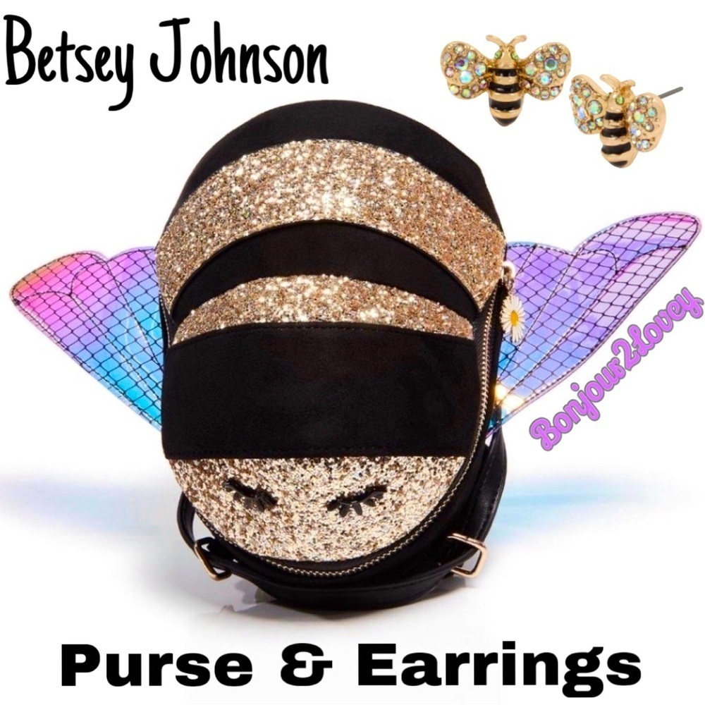 NWT 2pc Betsey Johnson What’s the Buzz 🐝 Bee purse or backpack convertible bag